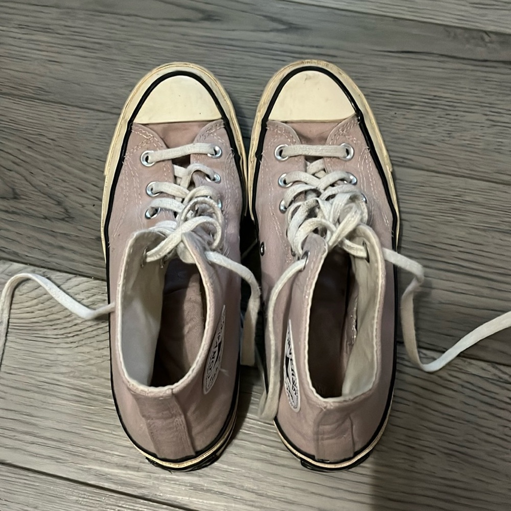 Pink converse!